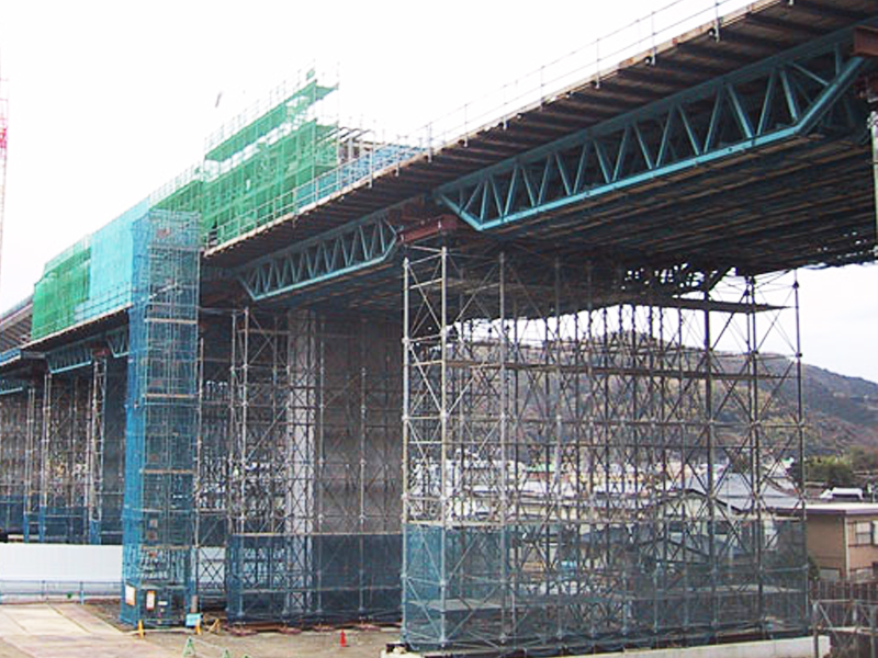 移動支保工架設工法