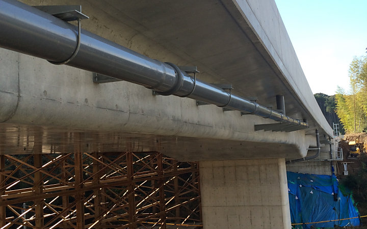 株式会社永和工業は橋梁工事最先端の技術で橋梁の建設に取り組むプロフェッショナル集団です。技術力向上に努め、橋梁など鋼構造物の架設に携わり生活や産業を支える基幹として貢献しております