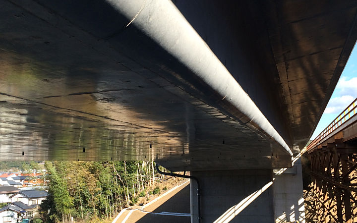 株式会社永和工業は橋梁工事最先端の技術で橋梁の建設に取り組むプロフェッショナル集団です。技術力向上に努め、橋梁など鋼構造物の架設に携わり生活や産業を支える基幹として貢献しております