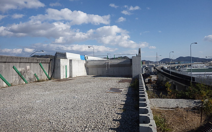 株式会社永和工業は橋梁工事最先端の技術で橋梁の建設に取り組むプロフェッショナル集団です。技術力向上に努め、橋梁など鋼構造物の架設に携わり生活や産業を支える基幹として貢献しております