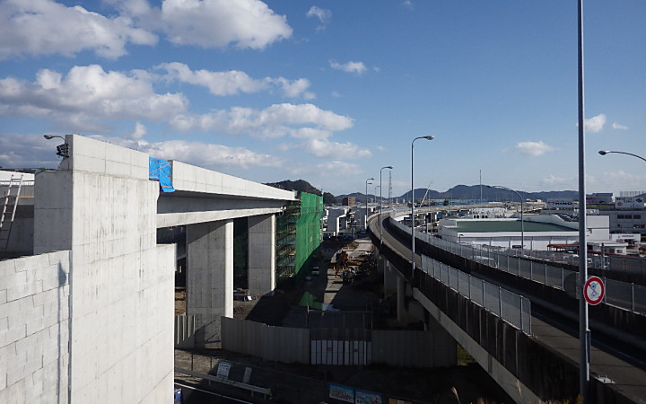 株式会社永和工業は橋梁工事最先端の技術で橋梁の建設に取り組むプロフェッショナル集団です。技術力向上に努め、橋梁など鋼構造物の架設に携わり生活や産業を支える基幹として貢献しております