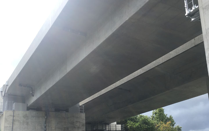 株式会社永和工業は橋梁工事最先端の技術で橋梁の建設に取り組むプロフェッショナル集団です。技術力向上に努め、橋梁など鋼構造物の架設に携わり生活や産業を支える基幹として貢献しております