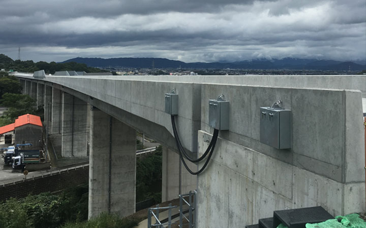 株式会社永和工業は橋梁工事最先端の技術で橋梁の建設に取り組むプロフェッショナル集団です。技術力向上に努め、橋梁など鋼構造物の架設に携わり生活や産業を支える基幹として貢献しております