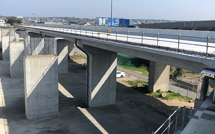 株式会社永和工業は橋梁工事最先端の技術で橋梁の建設に取り組むプロフェッショナル集団です。技術力向上に努め、橋梁など鋼構造物の架設に携わり生活や産業を支える基幹として貢献しております