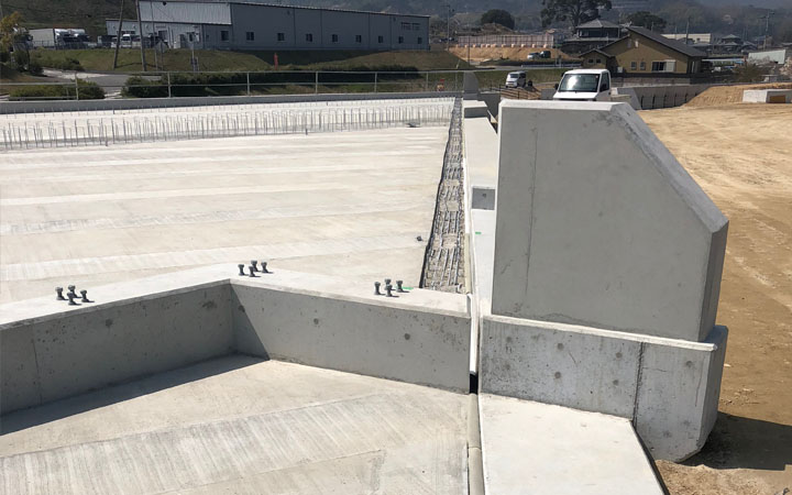 株式会社永和工業は橋梁工事最先端の技術で橋梁の建設に取り組むプロフェッショナル集団です。技術力向上に努め、橋梁など鋼構造物の架設に携わり生活や産業を支える基幹として貢献しております