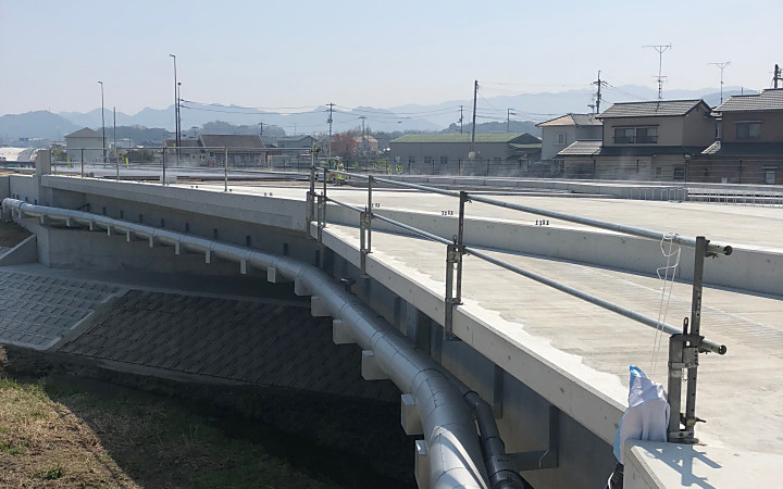 株式会社永和工業は橋梁工事最先端の技術で橋梁の建設に取り組むプロフェッショナル集団です。技術力向上に努め、橋梁など鋼構造物の架設に携わり生活や産業を支える基幹として貢献しております