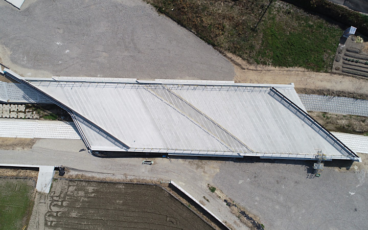 株式会社永和工業は橋梁工事最先端の技術で橋梁の建設に取り組むプロフェッショナル集団です。技術力向上に努め、橋梁など鋼構造物の架設に携わり生活や産業を支える基幹として貢献しております