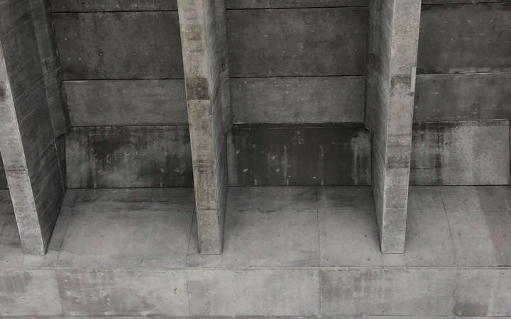 株式会社永和工業は橋梁工事最先端の技術で橋梁の建設に取り組むプロフェッショナル集団です。技術力向上に努め、橋梁など鋼構造物の架設に携わり生活や産業を支える基幹として貢献しております