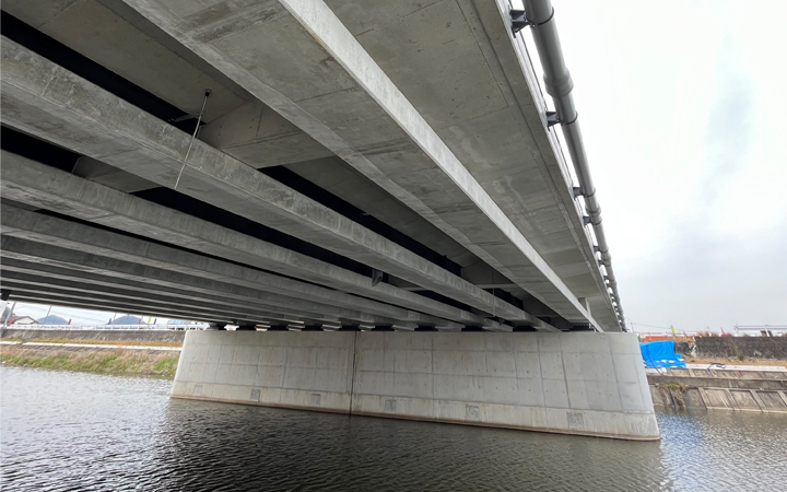 株式会社永和工業は橋梁工事最先端の技術で橋梁の建設に取り組むプロフェッショナル集団です。技術力向上に努め、橋梁など鋼構造物の架設に携わり生活や産業を支える基幹として貢献しております