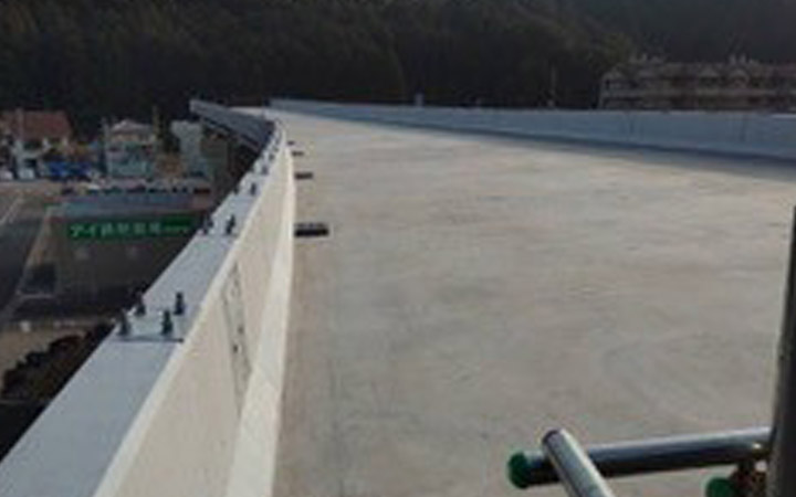 株式会社永和工業は橋梁工事最先端の技術で橋梁の建設に取り組むプロフェッショナル集団です。技術力向上に努め、橋梁など鋼構造物の架設に携わり生活や産業を支える基幹として貢献しております